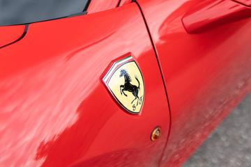 صورة 10 لـ 2017 Ferrari 488 GTB