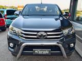 Toyota TOYOTA Hilux 2.4d150cv 4WD GANCIO TRAINO - gebrauchte Toyota Hilux aus dem Jahr 2017