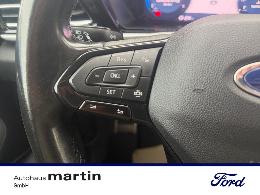 Fahrzeugabbildung Ford Tourneo Connect 1.5 Sport KLIMA PDC SHZ NAVI LED