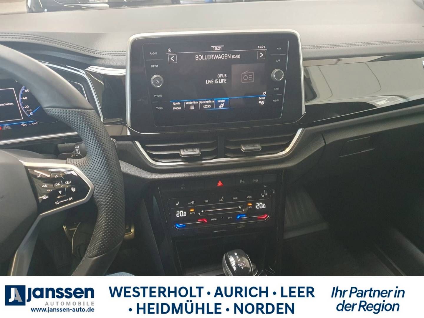Fahrzeugabbildung Volkswagen T-ROC TSI 1.5 DSG R-Line