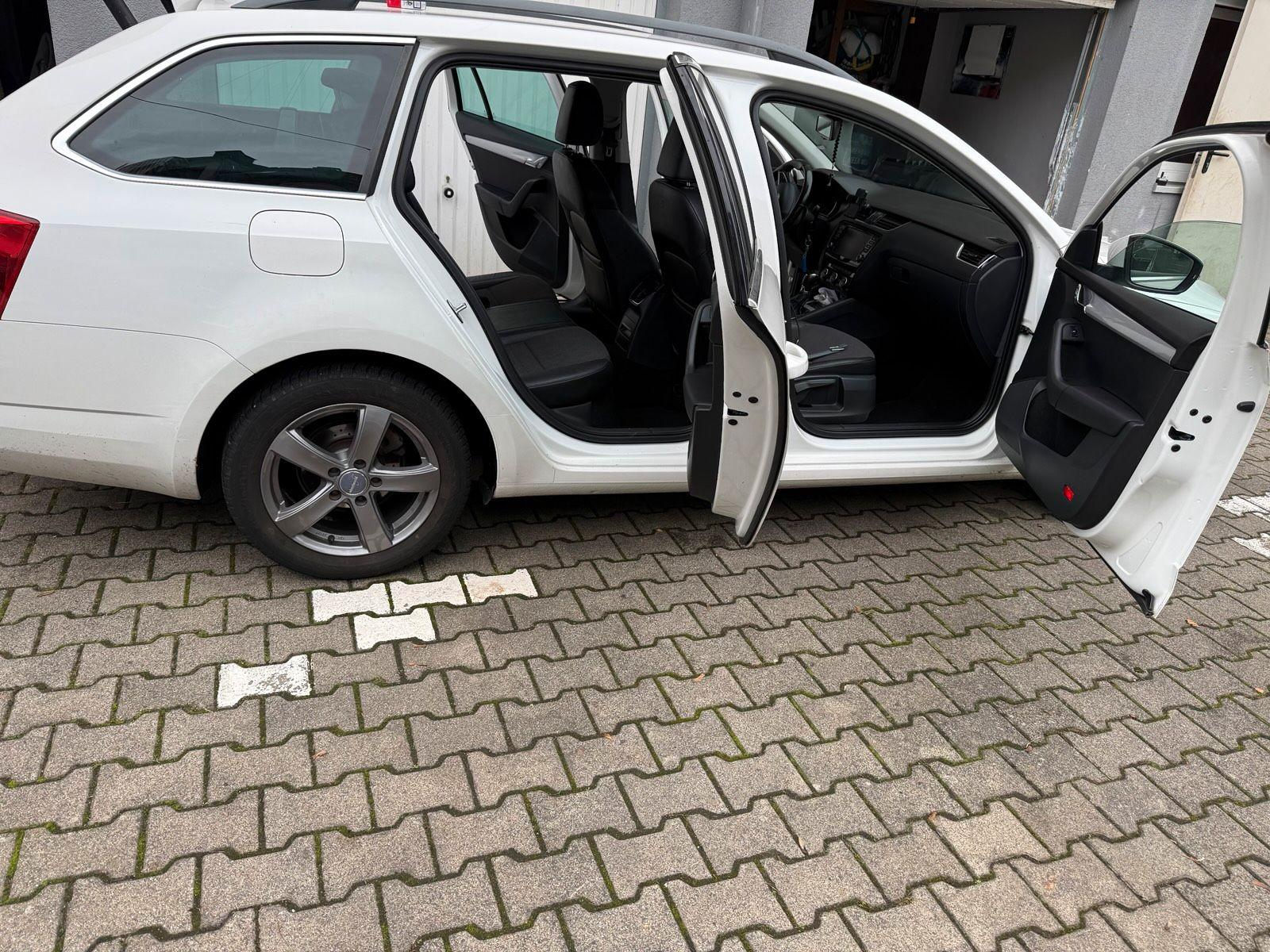 Skoda Octavia 2014 — фото 15