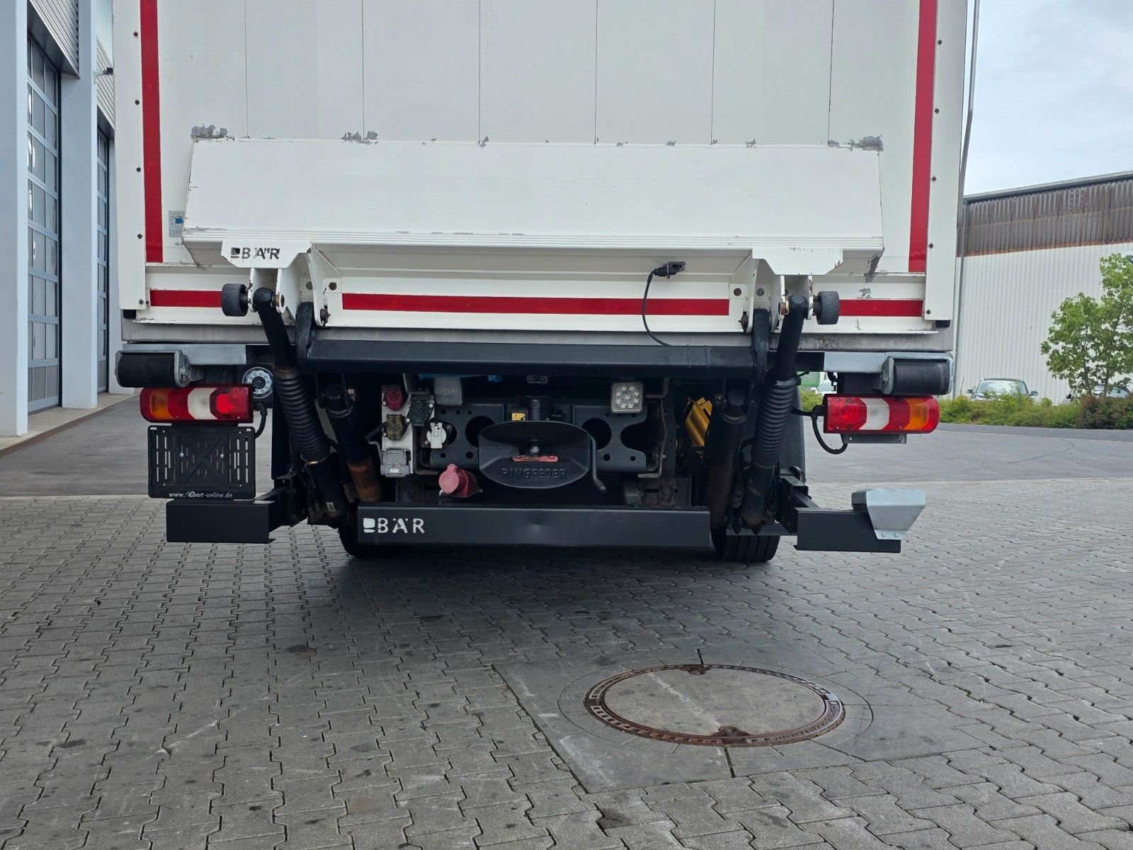 Fahrzeugabbildung Mercedes-Benz Actros 2545 L 6x2 LBW Bär Retarder Xenon AHK