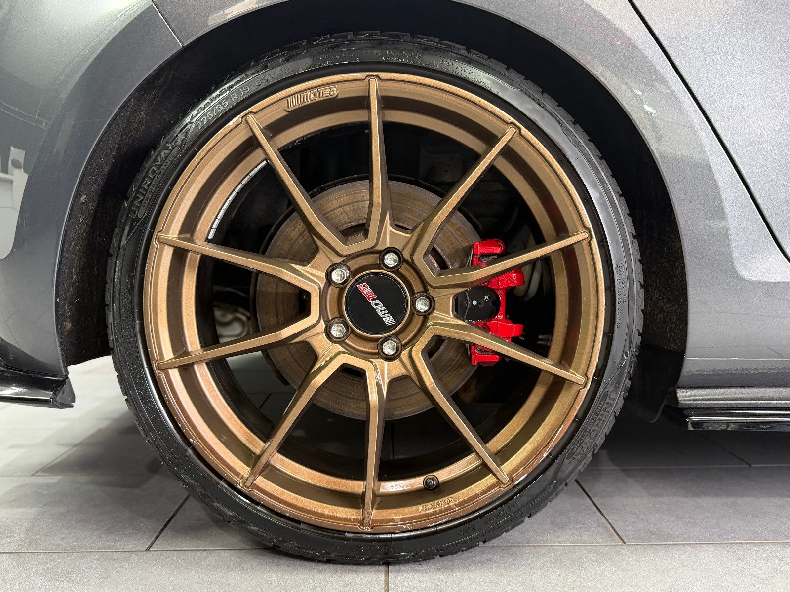 Fahrzeugabbildung Volkswagen Golf VII GTI Performance |APR|DSG|LED|MAXTON