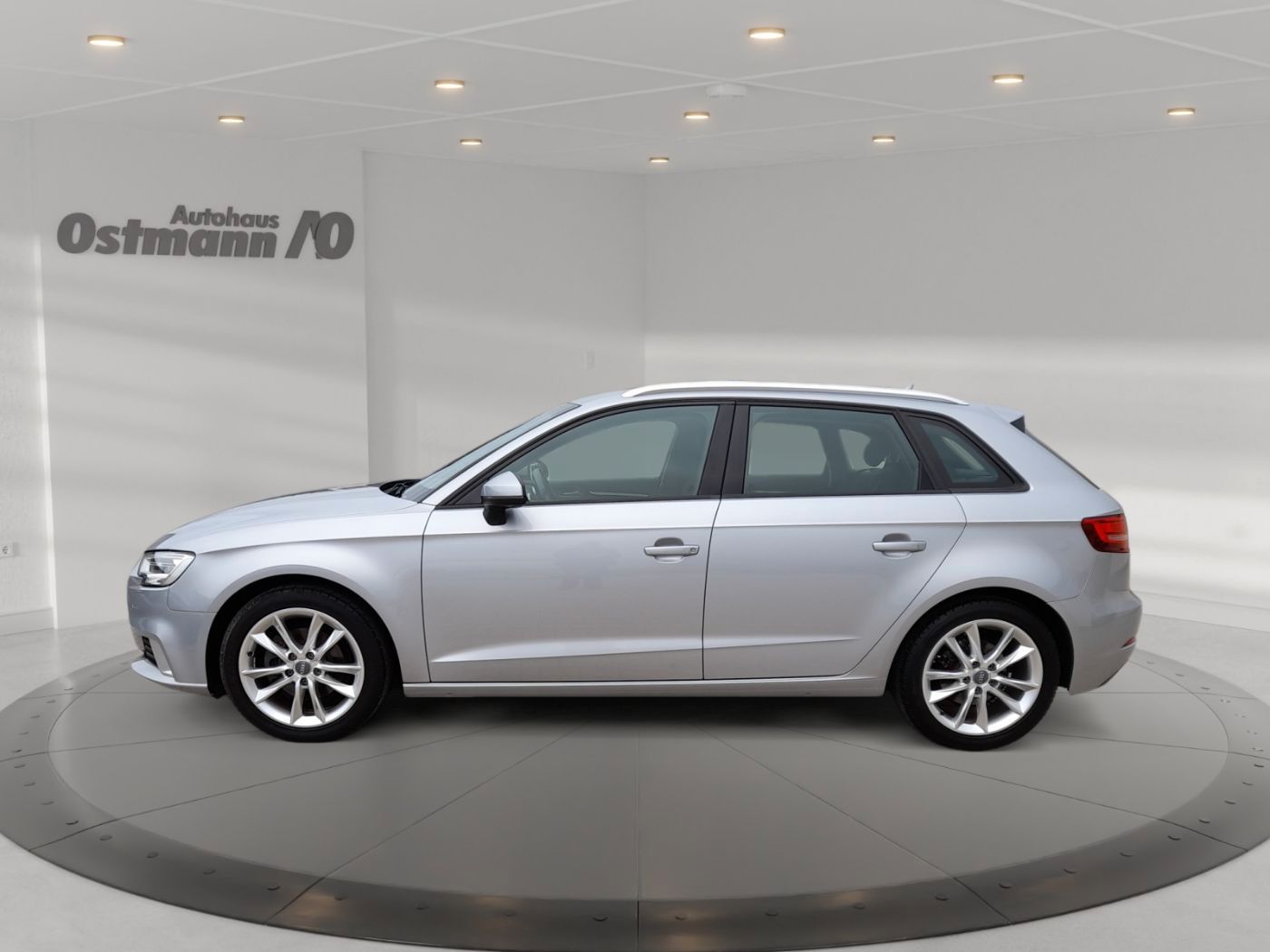 Audi A3 Sportback TFSI e 1.5 e TFSIW S-Line ACC AHK imagem 3