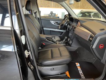 MYAUTOCENTER – Gebraucht- und Jahreswagen mit Werkstattservice in Pfaffenhofen Mercedes-Benz GLK 350 4Matic *Sport-Paket*Xenon*Navi*Klima*