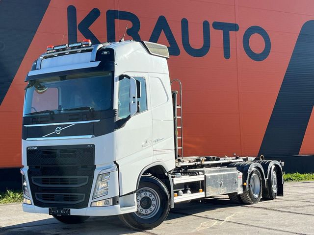 Volvo FH 500 6x2*4 ONLY 135 TKM ! / RETARDER / HIAB XR