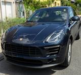 Porsche Macan - -