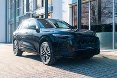 AUDI Q5 2.0 TDI quattro/ S LINE/ BUSINESS/ AHK/ 21" AUDI Q5 2.0 TDI quattro/ S LINE/ BUSINESS/ AHK/ 21"