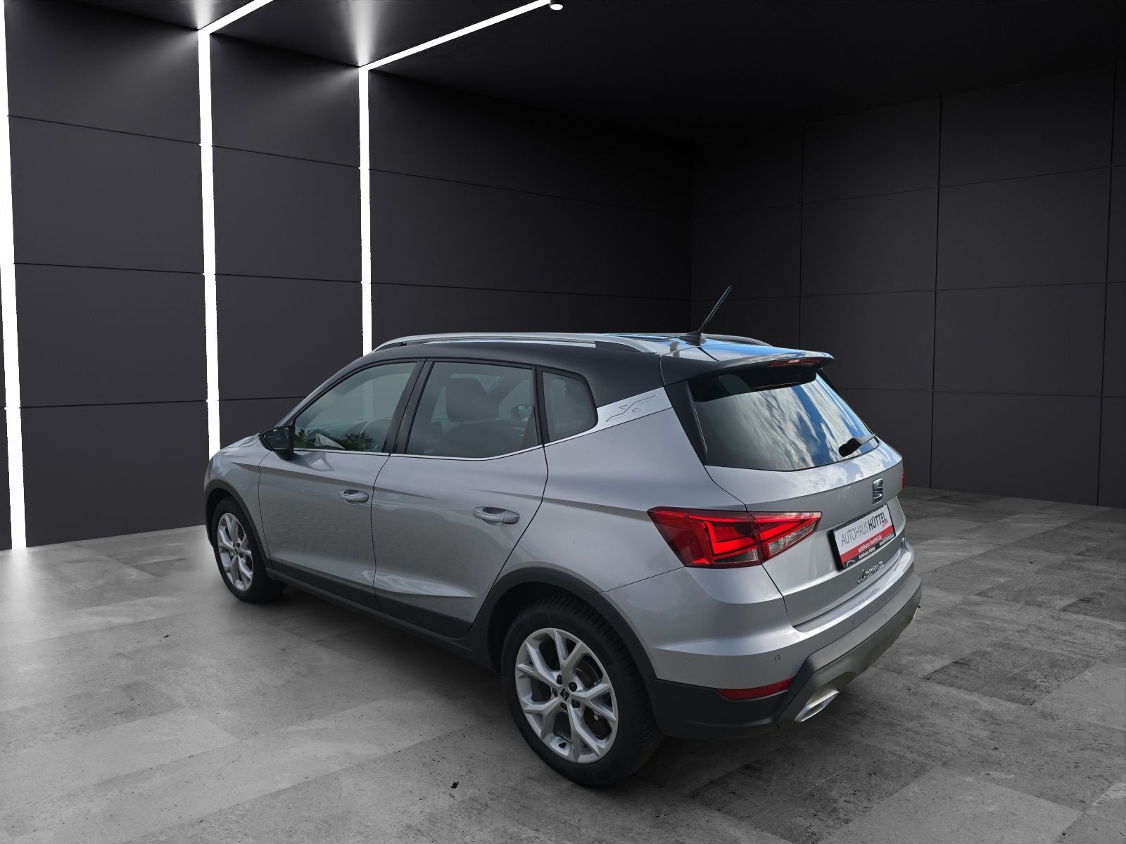 Fahrzeugabbildung SEAT Arona FR 1.5 TSI DSG ACC LED