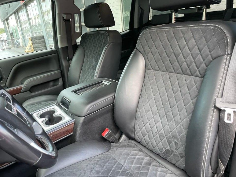 Fahrzeugabbildung GMC Sierra K1500 5.3 V8 SLE CrewCab Long Bed 4x4
