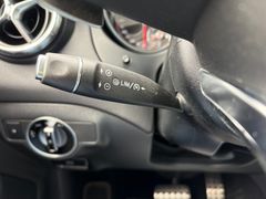 Fahrzeugabbildung Mercedes-Benz CLA200 ShootingBrake AMG-Line DCT Night LED Navi