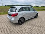 Mercedes-Benz B 160  Leder LED SW Alu BiColor SHZ - Mercedes-Benz B-Klasse mit Diesel-Antrieb