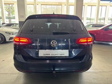 Volkswagen Passat - 5