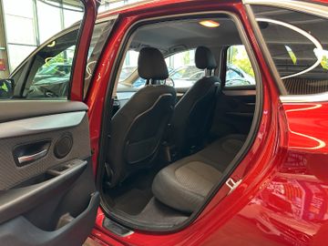 BMW 218 Active Tourer *xDrive*AHK*2-Zonen*