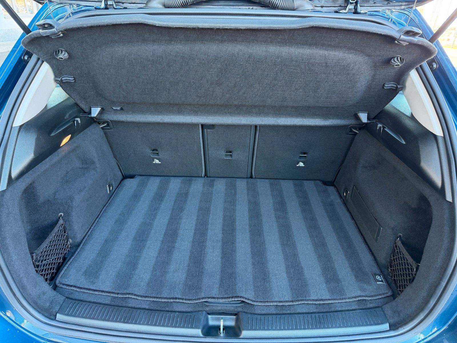 Fahrzeugabbildung Mercedes-Benz B 220 d Style R-Kamera+LED+Carplay+TOTW