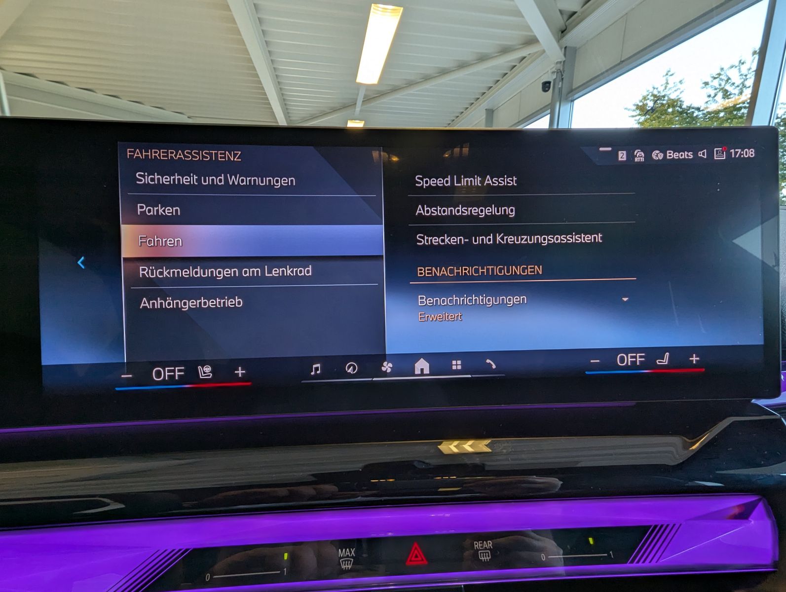 Fahrzeugabbildung BMW 540  d xD M-Sport PRO Pano Innov. Travel AHK 20"
