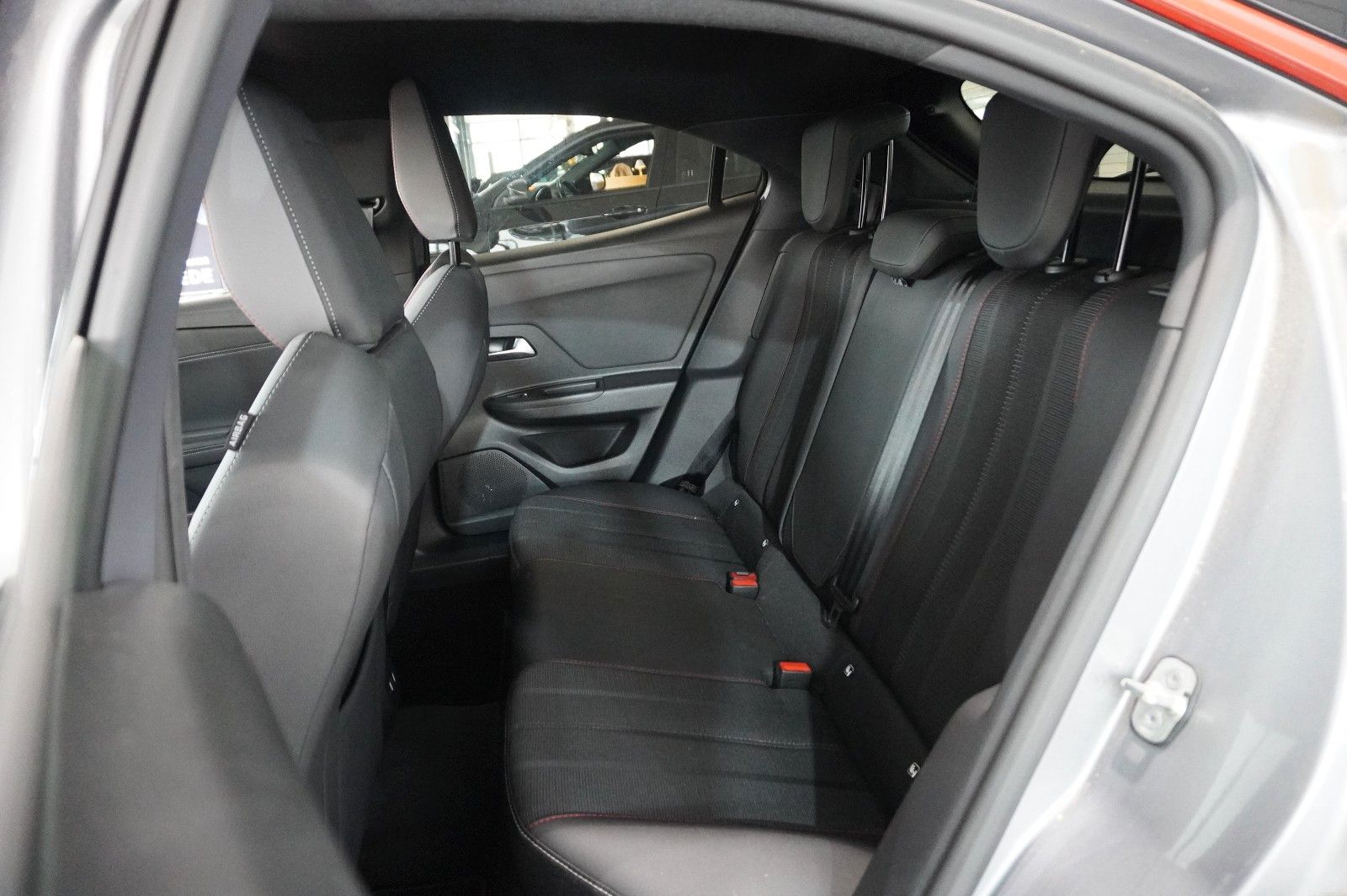 Fahrzeugabbildung Opel Mokka 1.2T GS SPORT NAVI/LED/KAMERA/SPORT/DAB+