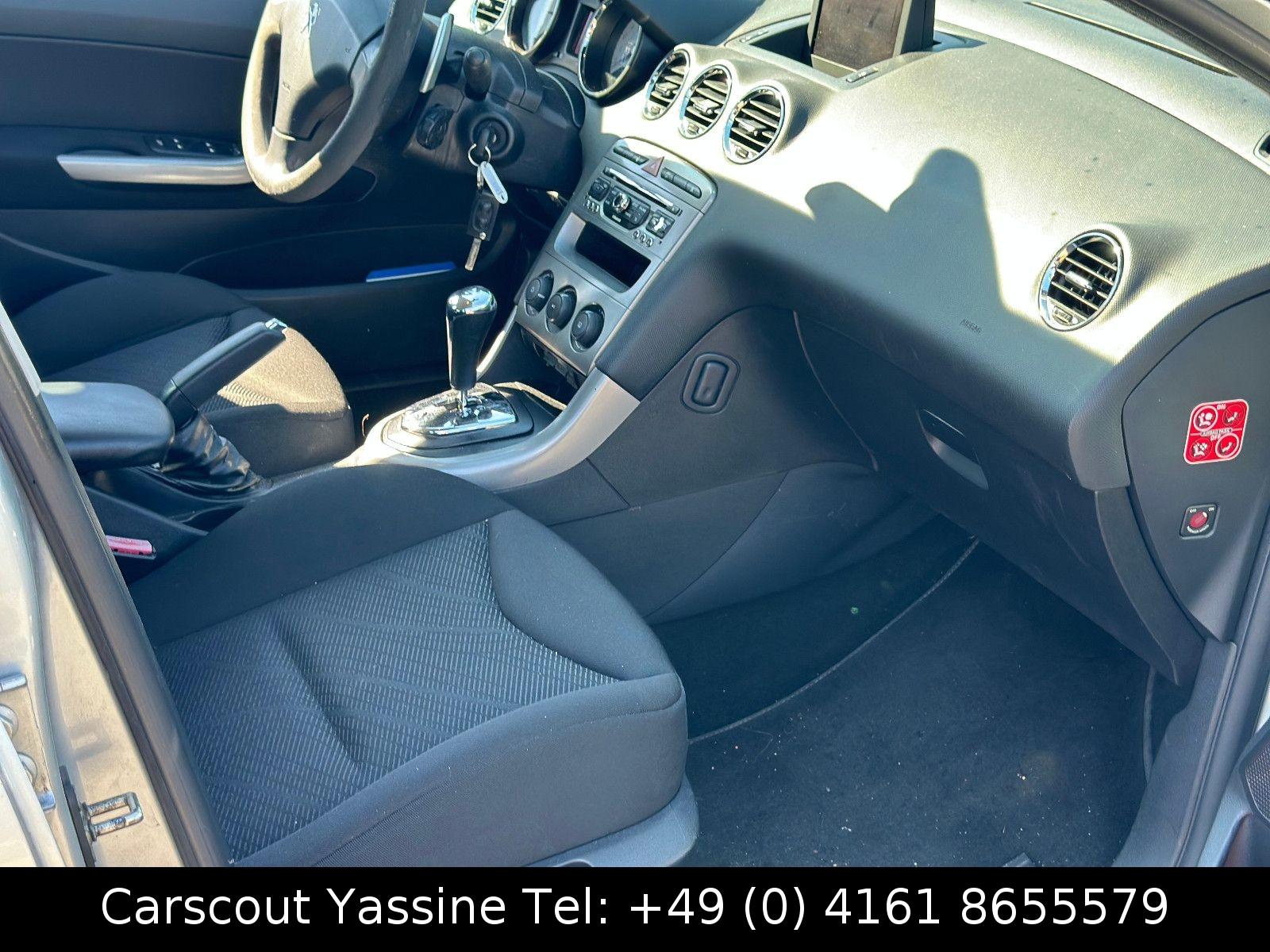 Peugeot 308 2012 — photo 12
