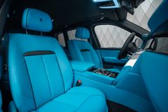 Cullinan Series II 2026 GREY/TIFFANY 4 SEATS