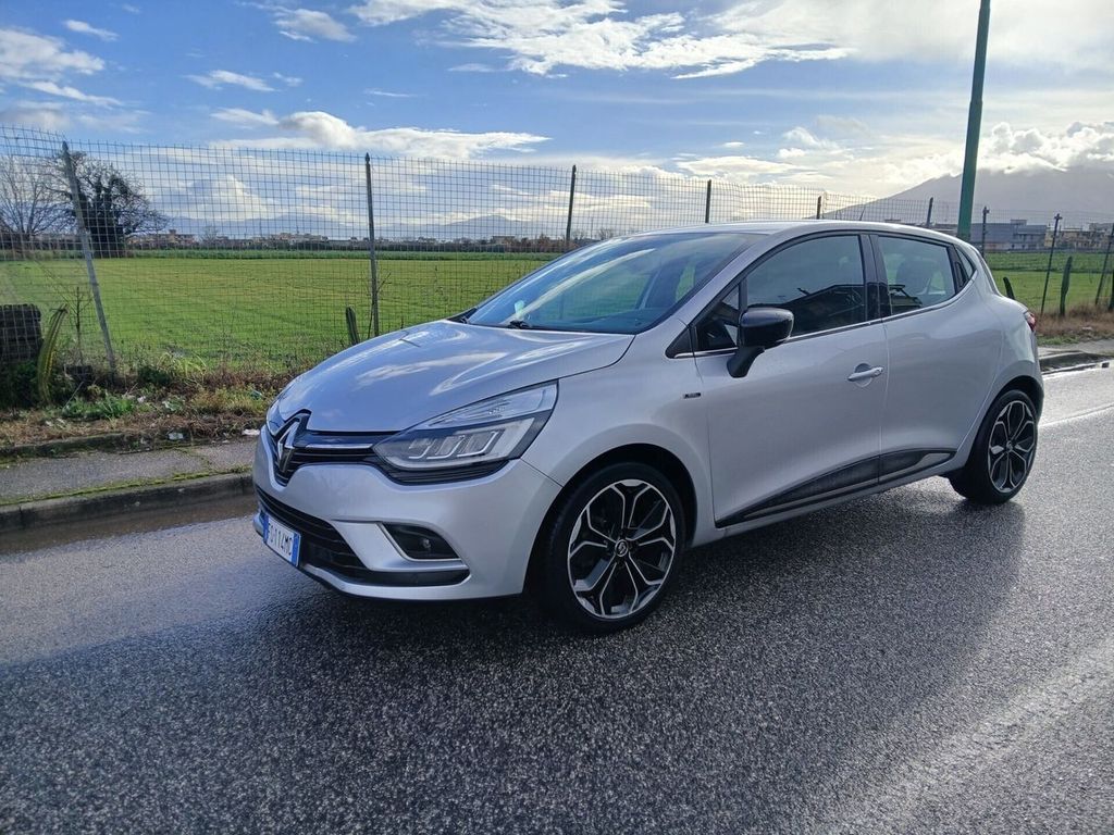 Image of Renault Clio