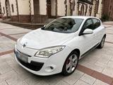 Renault uVerkaufe Renault Megane 1.6 Benziner - Renault Megane aus 2010: Kombi