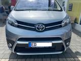 Toyota Proace (Verso) 2,0-l-D-4D 130kW L1 Team Deut... - silberne Toyota Proace (Verso)