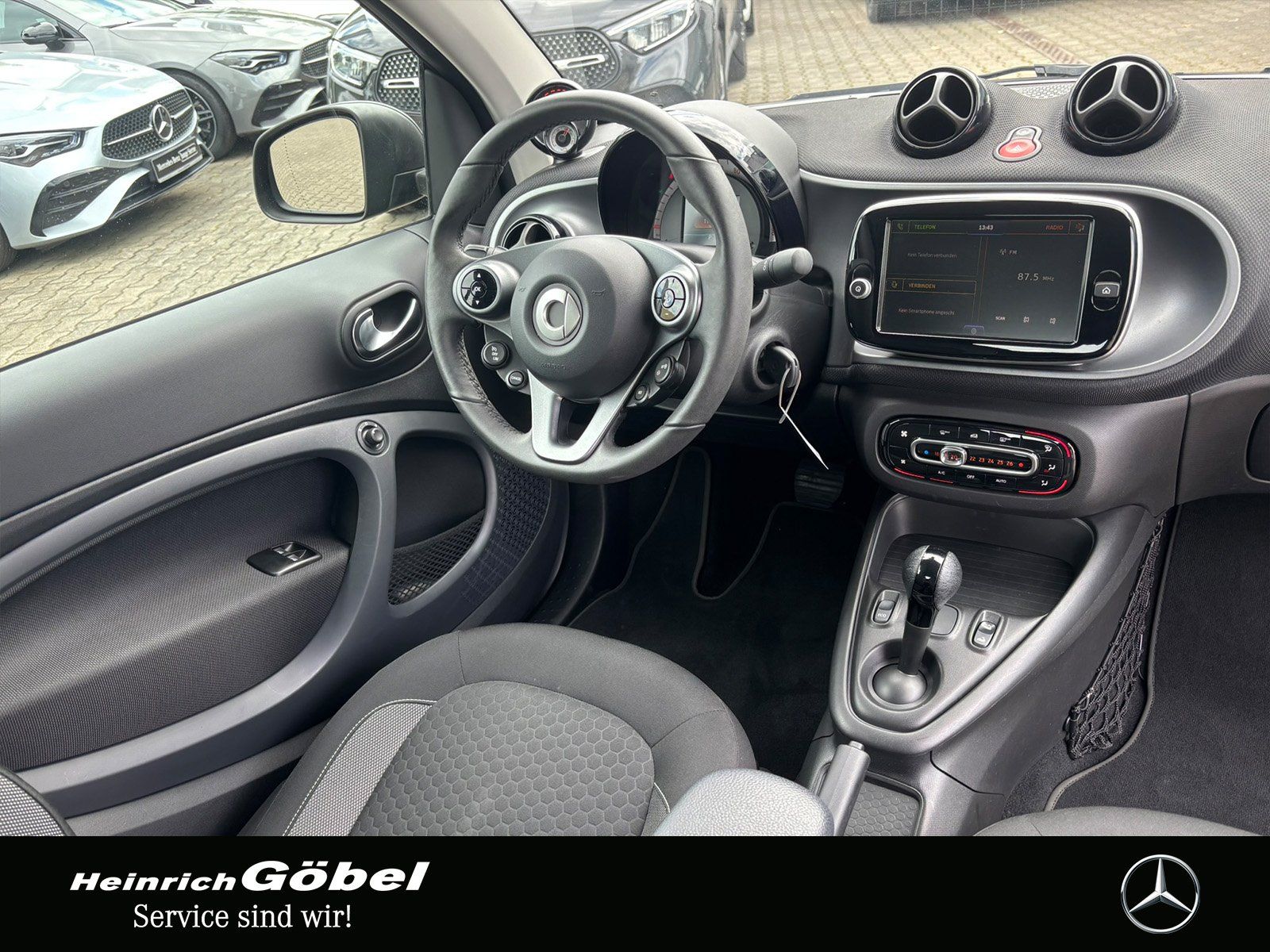 Fahrzeugabbildung Smart EQ cabrio passion GJR*22KW*WINTER-PAKET*KAMERA