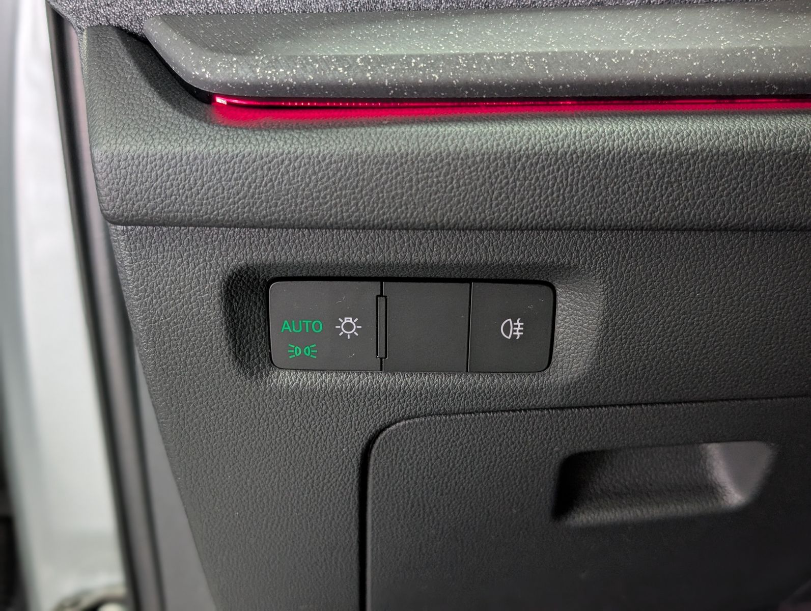 Fahrzeugabbildung SKODA Octavia 1.5 TSI mHEV Style ACC AHK 5J.-Garantie