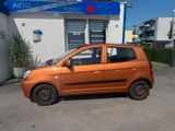 Kia Picanto 1.1 LX**1.HAND**KLIMA** - Kia Picanto aus 2005 mit Benzin-Antrieb: Kleinwagen