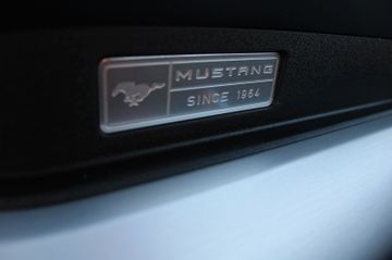 Ford Mustang GT Fastback *DEUTSCHES FAHRZEUG*
