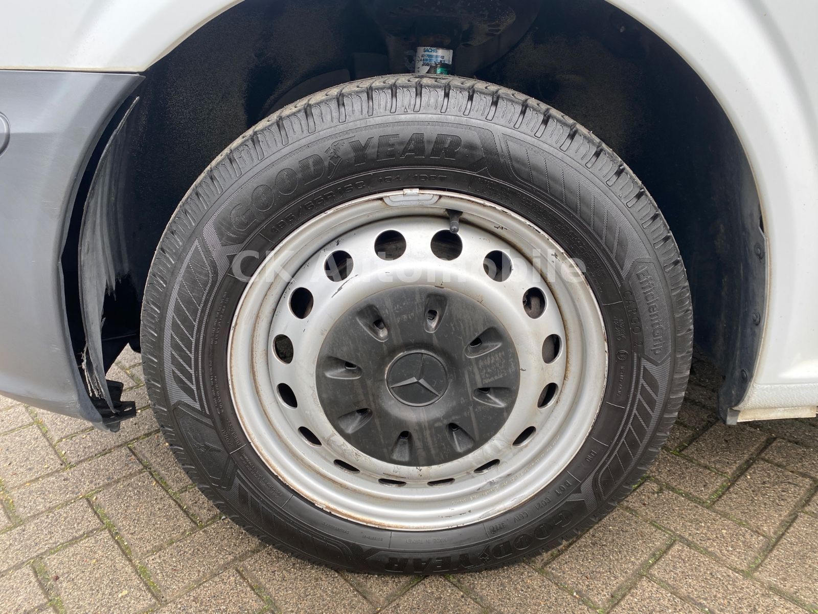 Fahrzeugabbildung Mercedes-Benz Vito Kasten 113 CDI lang