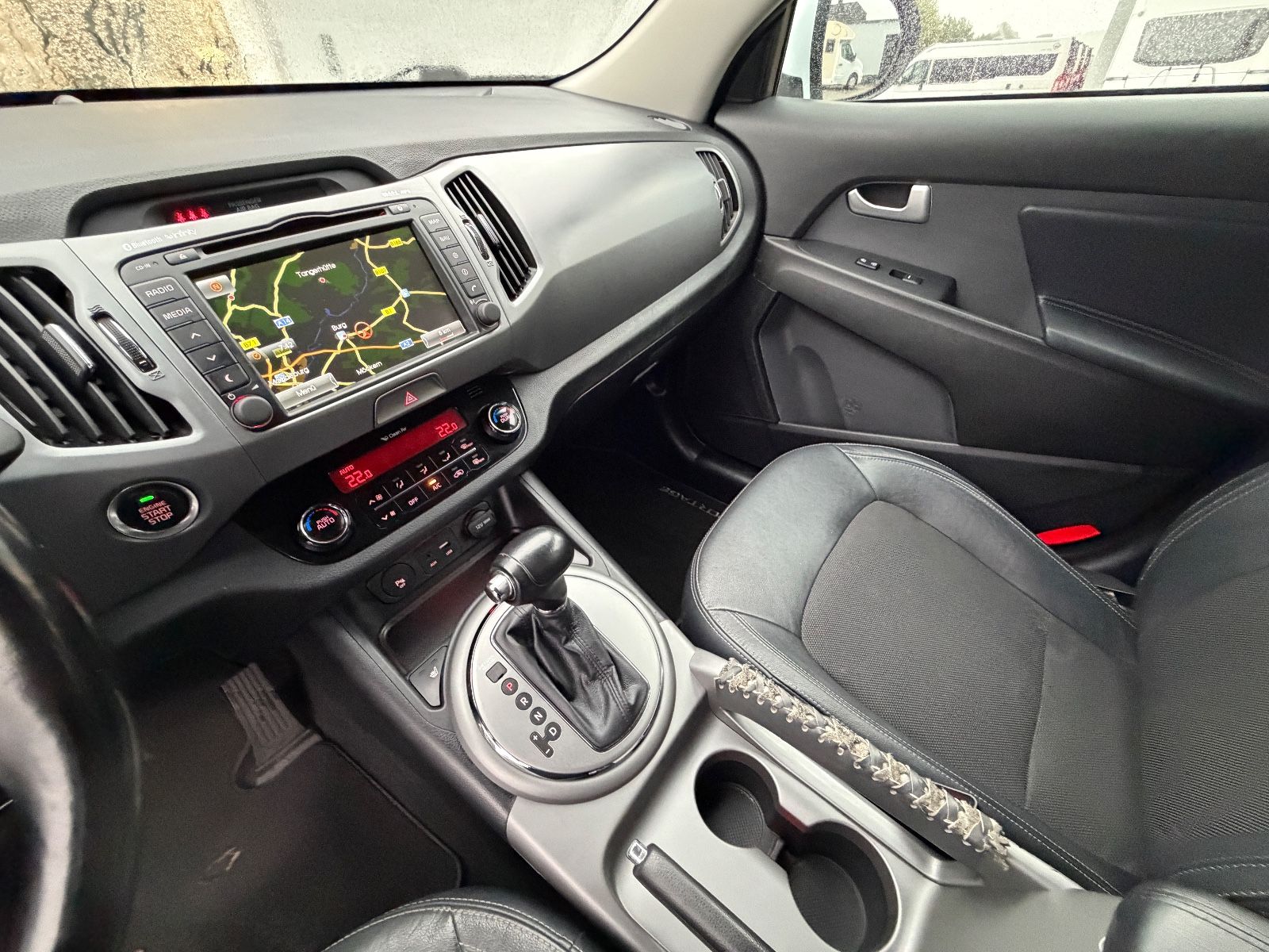 Fahrzeugabbildung Kia Sportage Spirit 2.0 2WD AT