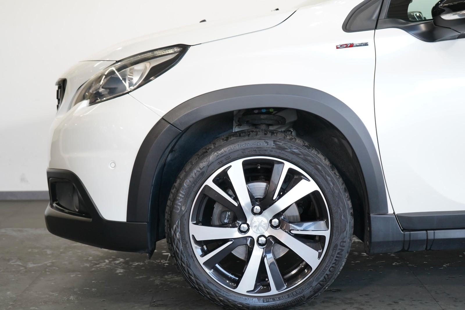 Peugeot 2008 Allure GT-LINE*Pano*Navi*Kam*18 Z.*Automat.