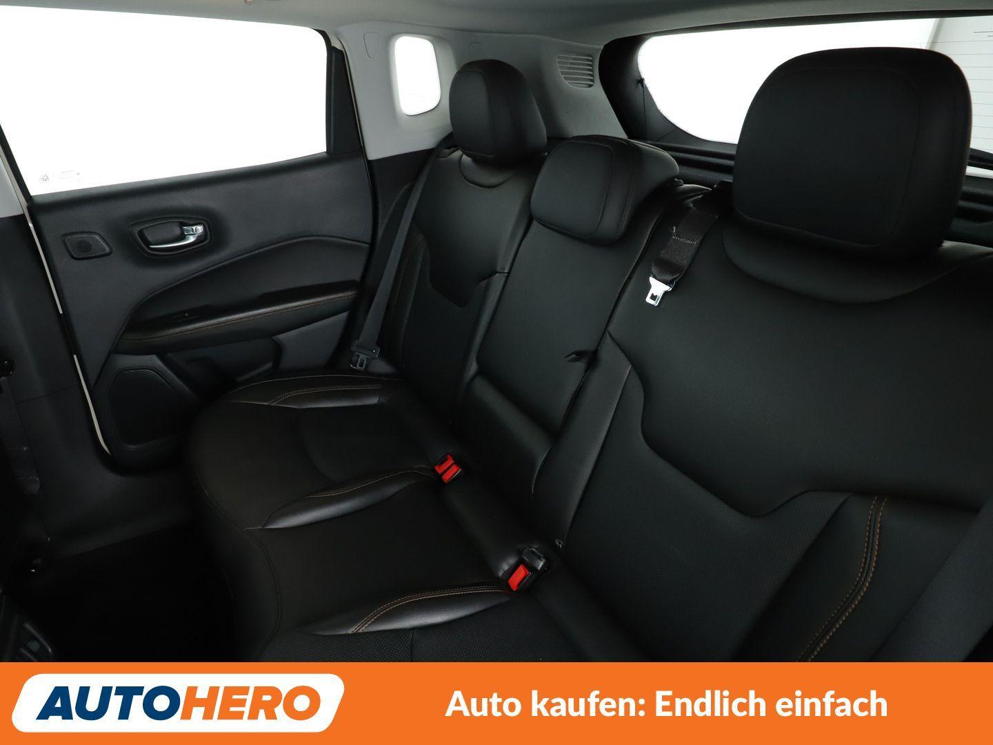 Jeep Compass 2.0 M-Jet Limited 4WD Aut*NAVI*ACC*CAM*