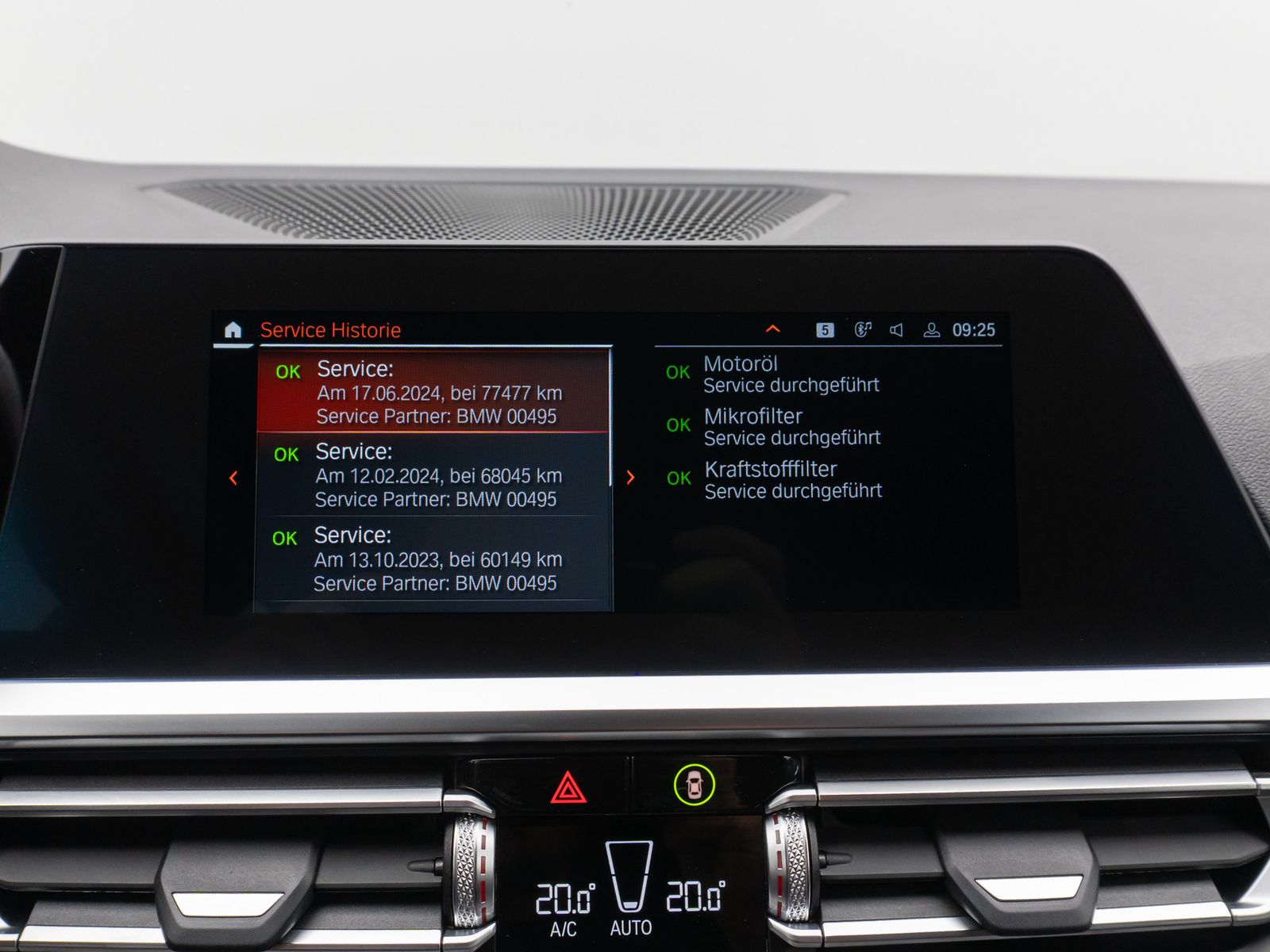 Fahrzeugabbildung BMW 320d M Sport Kamera HUD HiFi Stop&Go AHK Alarm