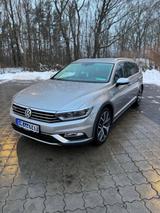 Volkswagen Passat Alltrack 2.0 TDI SCR 176kW DSG 4MOT A... - Volkswagen Passat Alltrack aus 2015