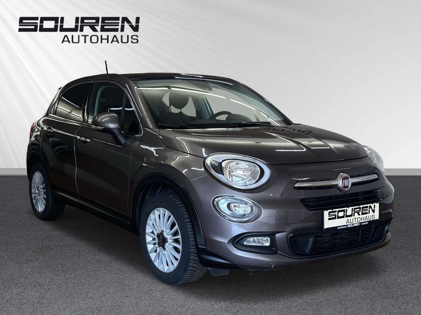 Fahrzeugabbildung Fiat 500X 1.6 JTD LOUNGE KLIMA PANO NAVI