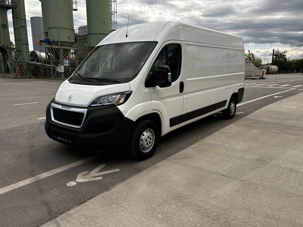Image of Peugeot Boxer