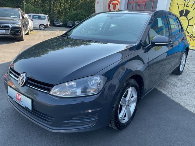 Volkswagen Golf VII Lim. 2.0 TDI 150 PS Sitzheizung Navi