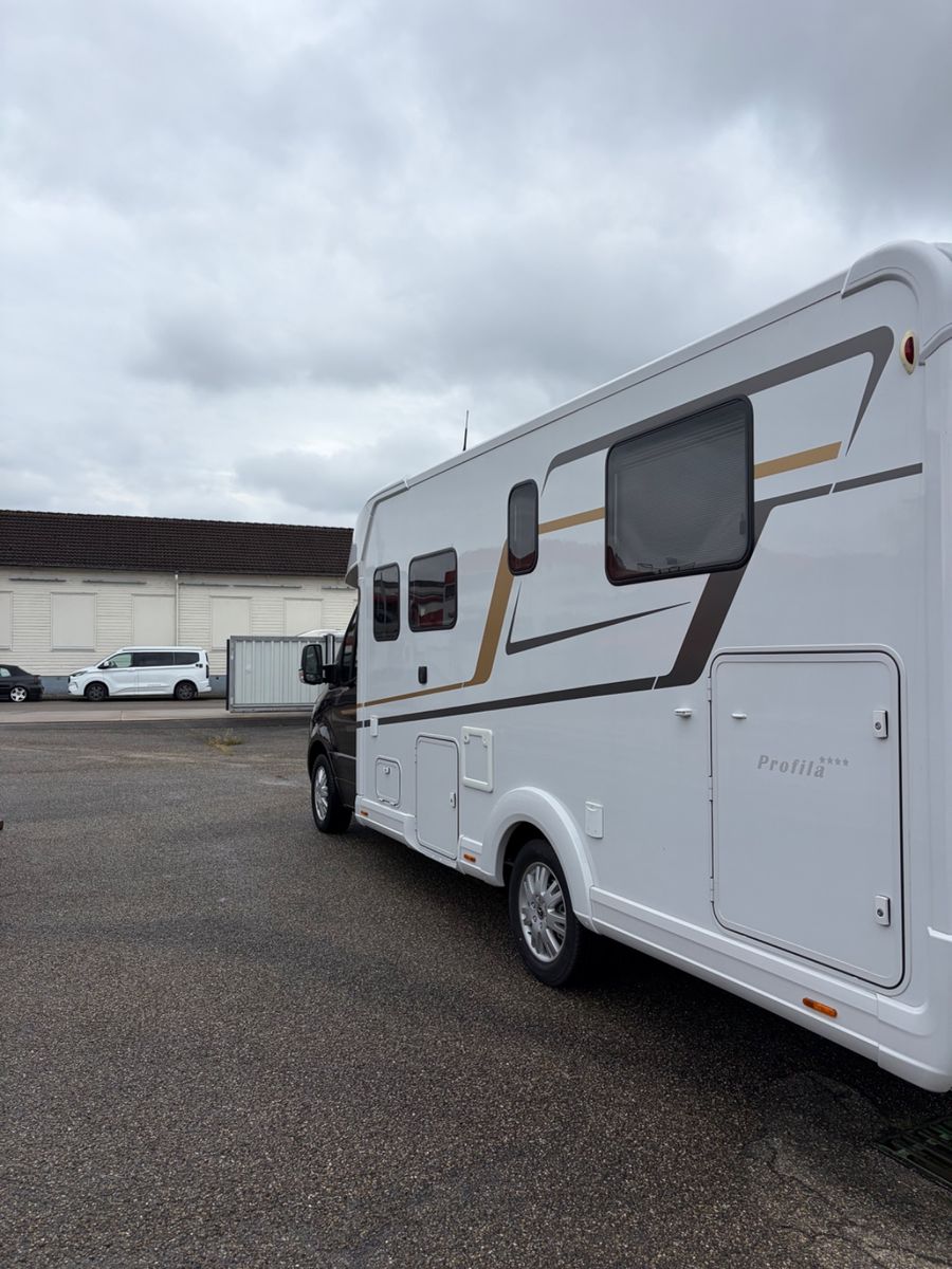 Fahrzeugabbildung Eura Mobil Profila T 726 QF