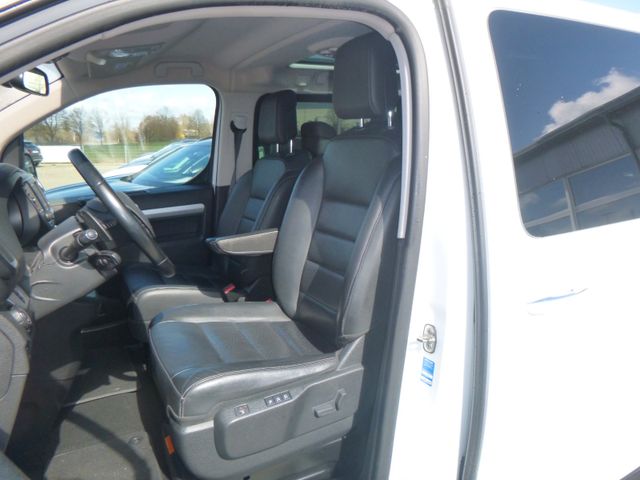 Fahrzeugabbildung Opel Zafira Life 2.0 D Tourer M L2 >AUT/AHK/Tisch<