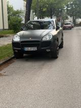 Porsche Cayenne Turbo 500 Ps - Porsche Cayenne aus 2005: Turbo