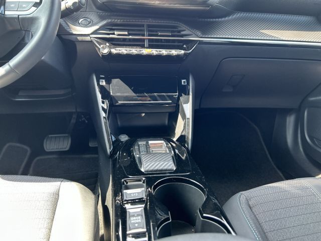 Peugeot 2008 Elektro Allure Pack
