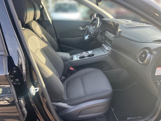 Fahrzeugabbildung Hyundai KONA Edition 30+ Elektro 2WD Navi Soundsystem AC