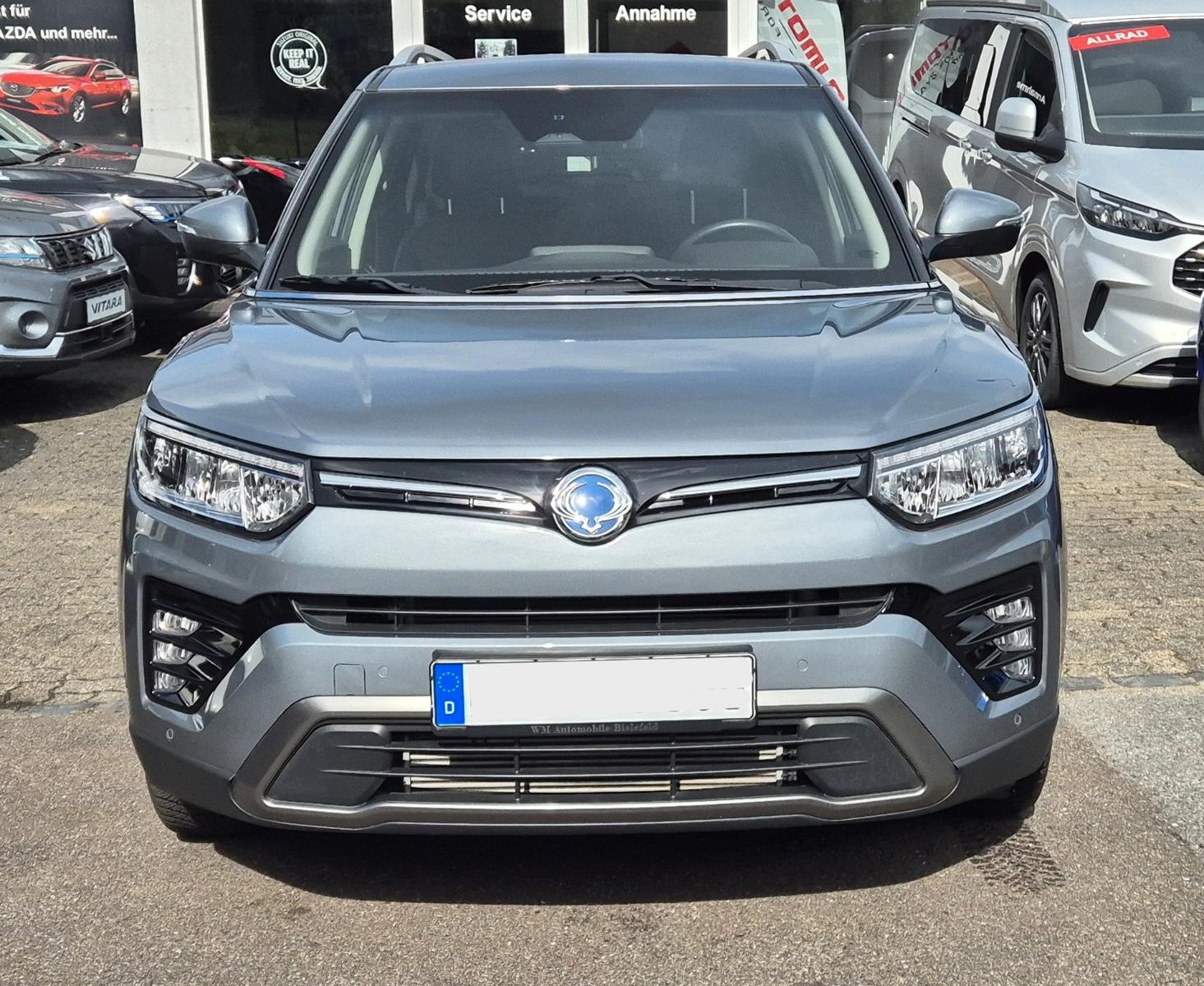 Ssangyong Tivoli Grand Black Line 4x2