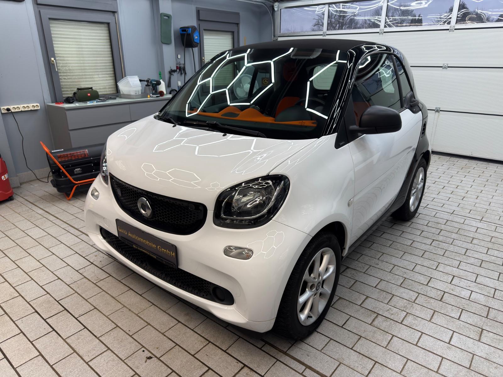 Smart ForTwo  EQ,2.H,Elektro,29tkm,S.Heft,el.FH,Autom