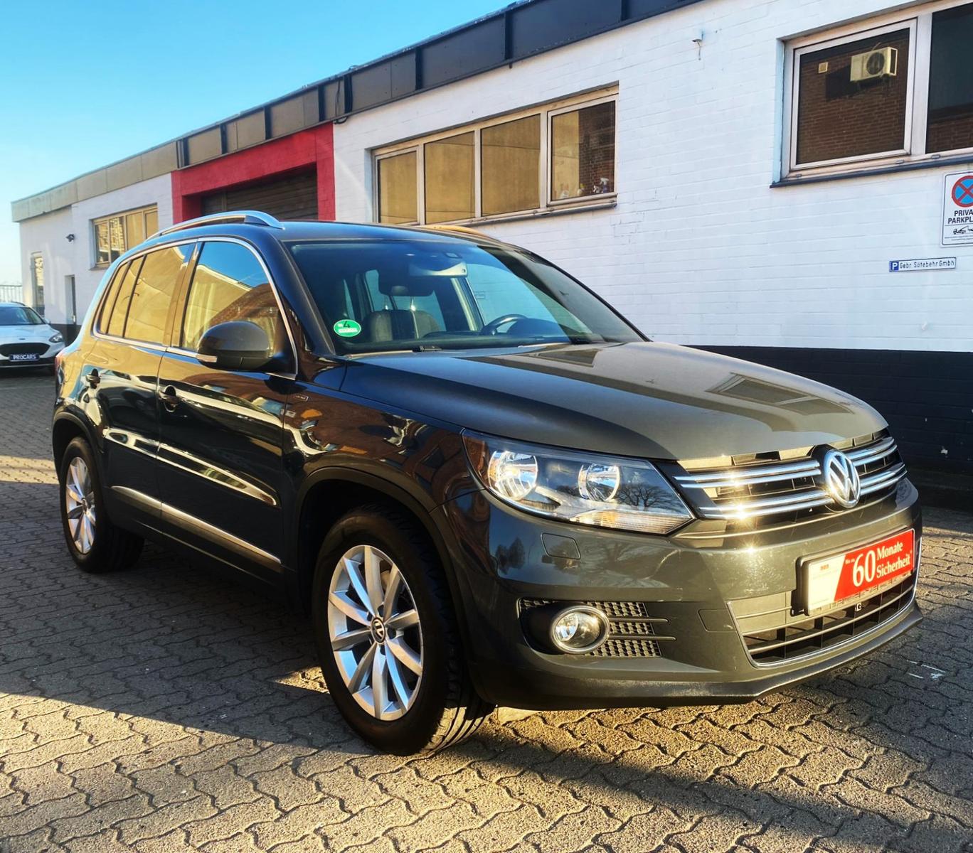 Volkswagen Tiguan 1.4 TSI |KAMERA|NAVI|EURO6|8FACH-BEREIFT|