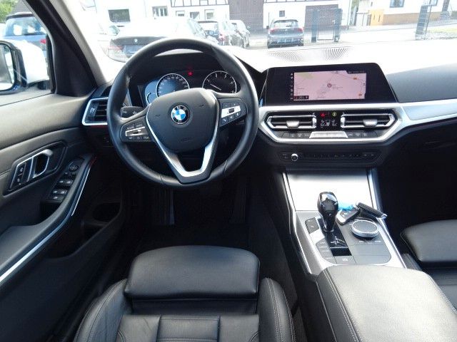 BMW 320d Limousine,Sport,LEDER,NAVI,LED,AUT,PDC,1HAN foto 13
