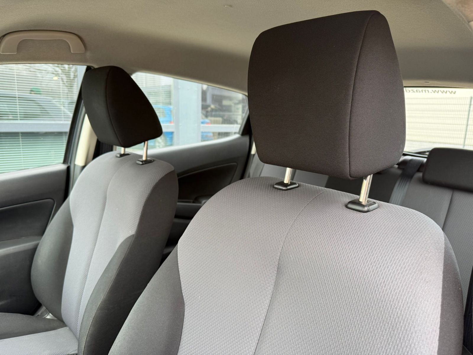 MAZDA 2 2 Lim. 1.3  Active*5-TÜRIG*KLIMA*, Ansicht 7