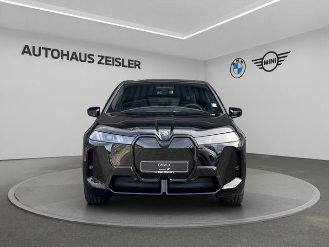 Foto Nummer 5: BMW iX
